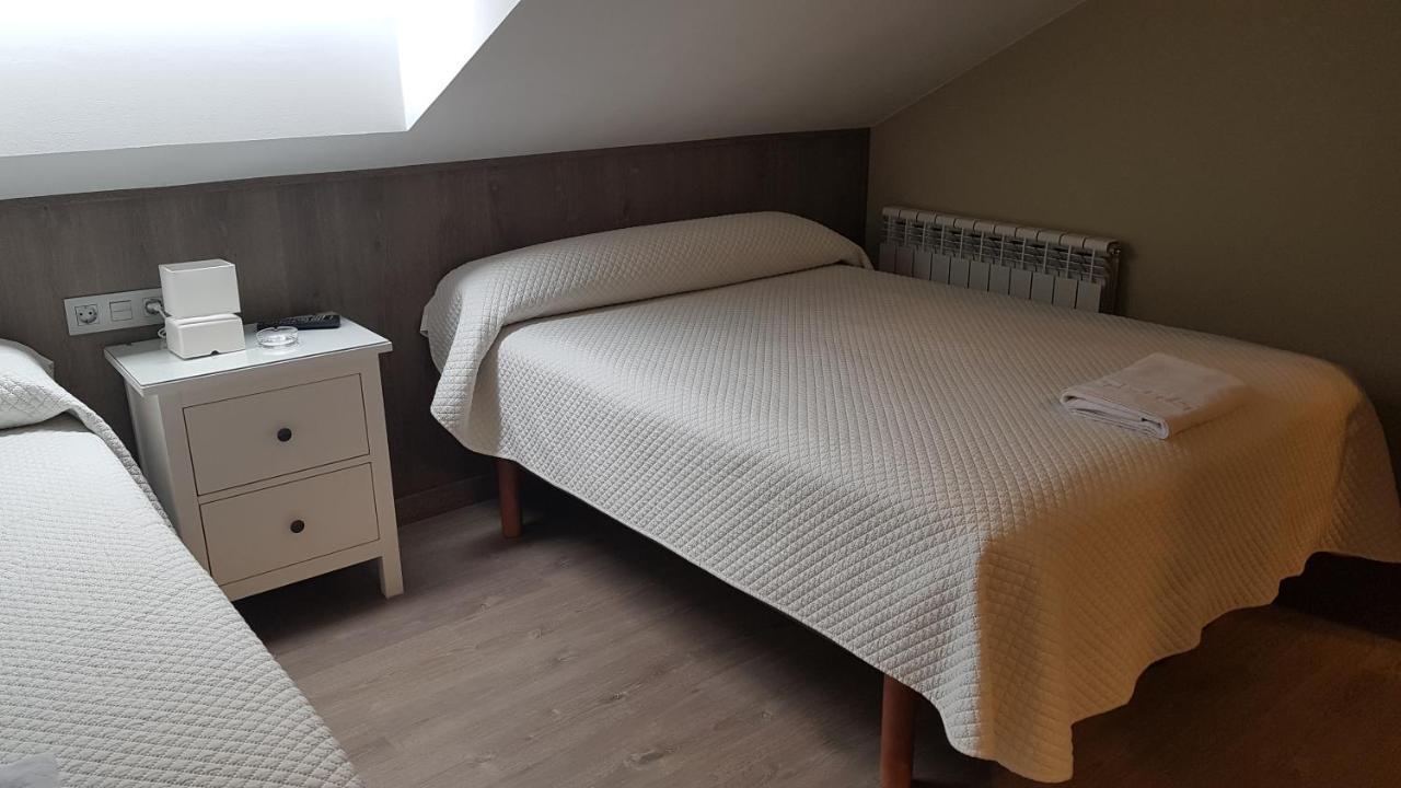 Hotel El Balcon Avilés Exteriör bild