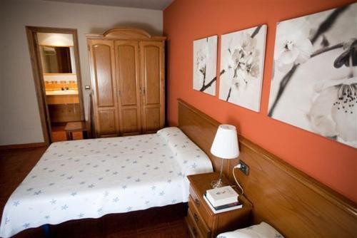 Hotel El Balcon Avilés Exteriör bild